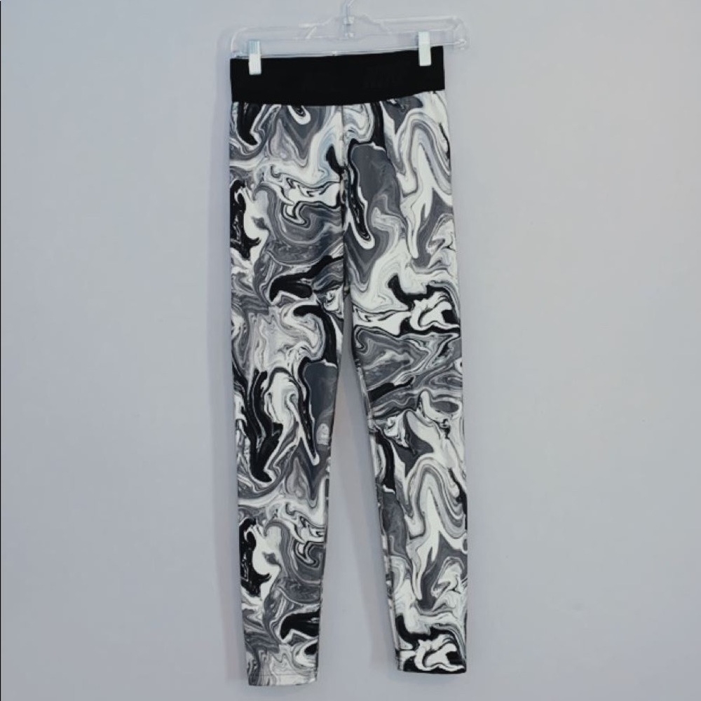 Nike leggings